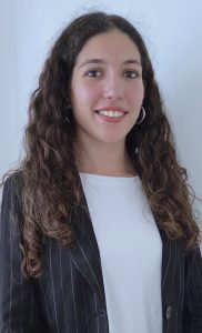 Clea <div class=ProfilGlobal>     <span class=profilName>Clea</span>     <br><br>     Age: 22     <br>    Master Student in French and Italian Law     <br><br>     <span class=profilBold>French</span>: native     <br>     <span class=profilBold>Italian</span>: native     <br>     <span class=profilBold>English</span>: fluent <br>